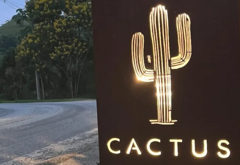 Recepção Chalé 07 Cactus Chalés em Lumiar RJ Nova Friburgo Rio de Janeiro
